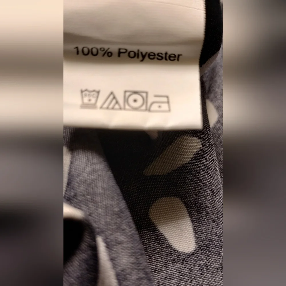 Dress - Picture 3 of 4